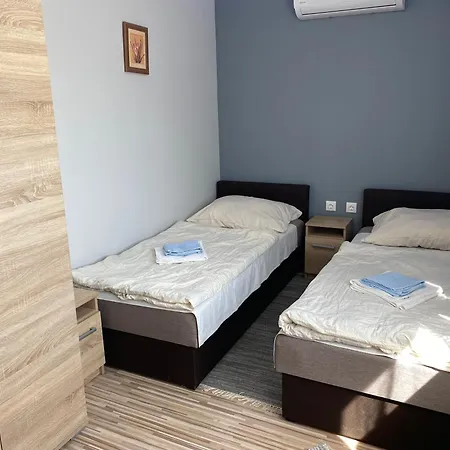 Aba-boebe Vendeghaz Apartment *